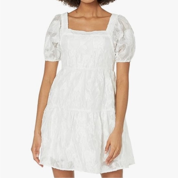 Xtraordinary Dresses & Skirts - Xtraordinary Dress Square Neck White Puff Sleeve Babydoll Medium